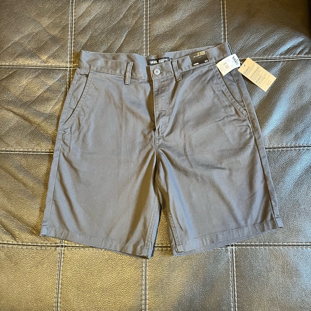 Vans Shorts authentic chino relaxed fit size 33 reg 20inch seam- $50